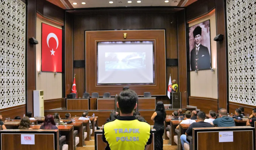 Keçiören Belediyesi personeline güvenli sürüş eğitimi