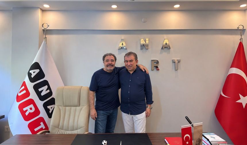 Ahmet Ümit’in Kelimeleri dünyaya, İzmit’in pişmaniyesi gönüllere ulaştı