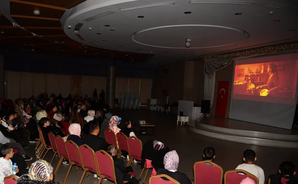 Naim Süleymanoğlu Bursa Osmangazi'de anıldı