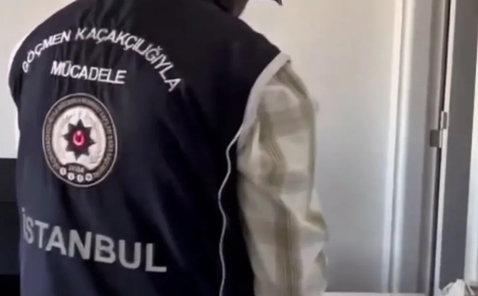 8 ilde sahte ikamete 48 gözaltı!