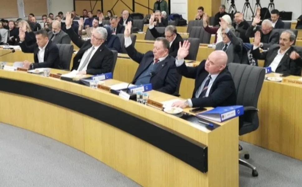 Afyonkarahisar Belediyesi'nden sosyal destek paketleri... Öğrenci, emekli ve üniversite adaylarına destek