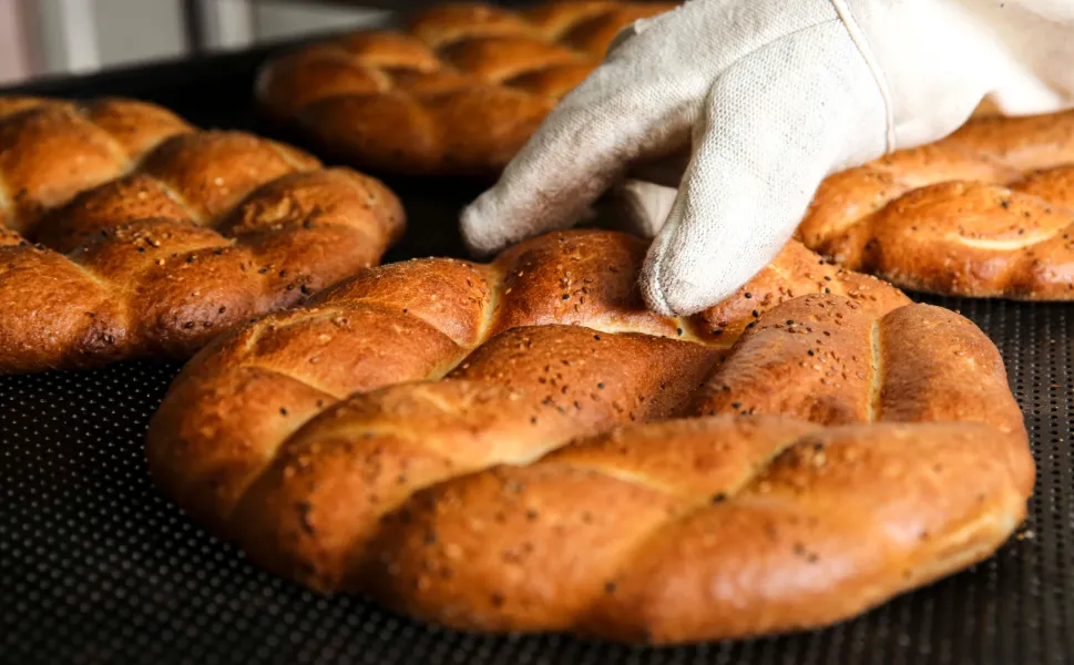 Ankara Halk Ekmek'ten mobil pide üretimi