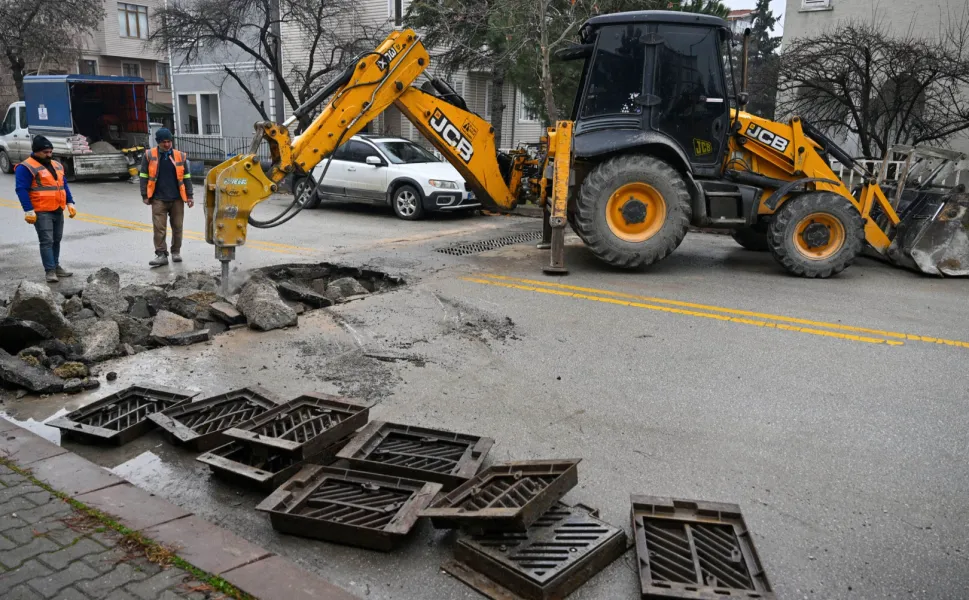Ankara'da yol seviyesi düzenlemesi! 50 bin noktada müdahale