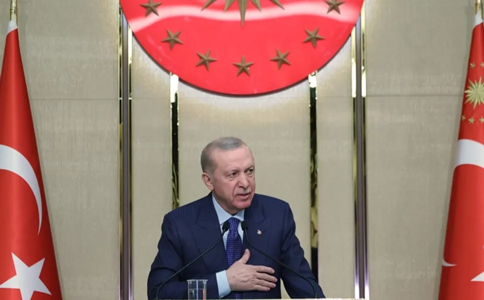 Erdoğan: Türkiye güçlü geleceğe yürüyor