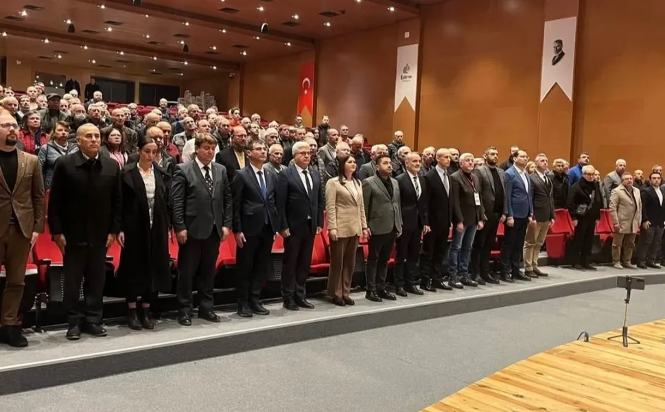 İYİ Partili Akalın: Emekli nefes alamaz hale geldi