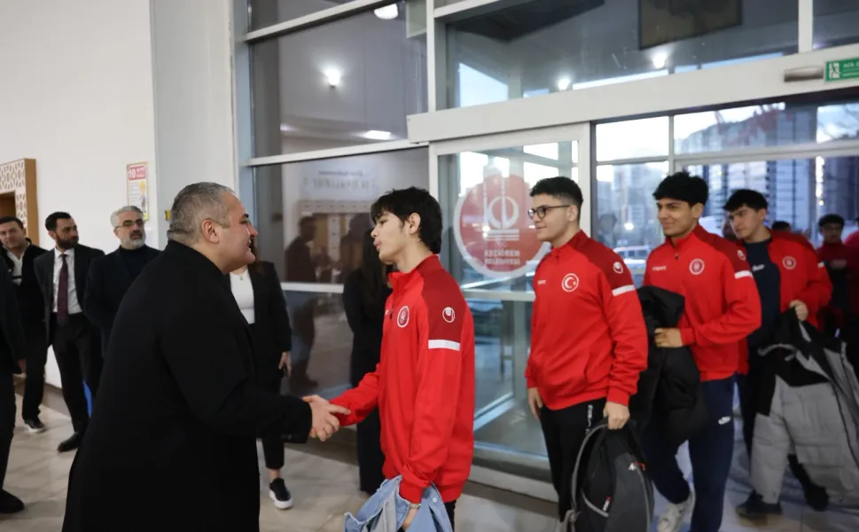 Keçiören'de Başkan Özarslan özel gereksinimli bireylerle buluştu