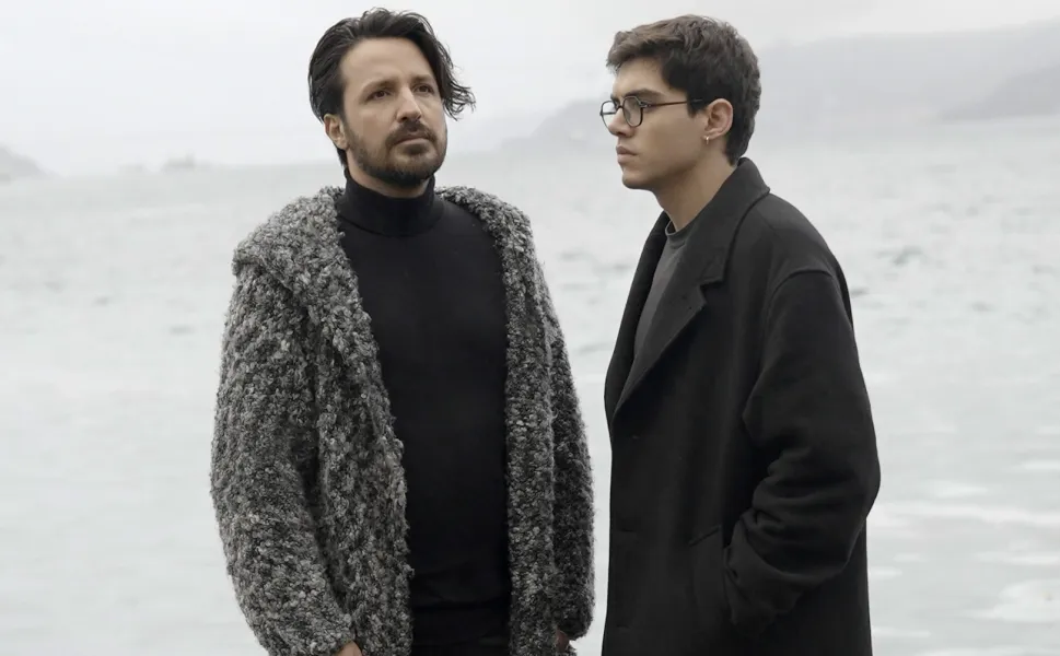 Mavi Gri ve Murat Güneş'ten 'Babasından Yaralı'