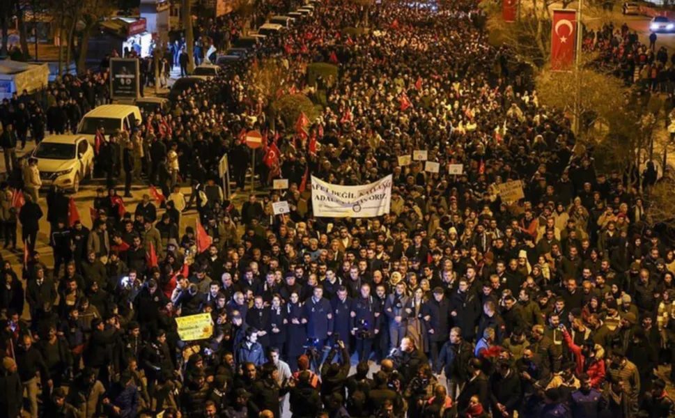 Nuri Aslan sessiz yürüyüşe katıldı