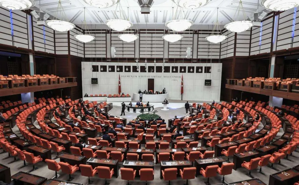 Staj ve çıraklık mağduriyeti Meclis gündeminde