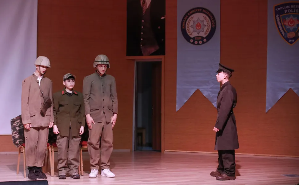 Keçiören'de gençlere çok yönlü destek