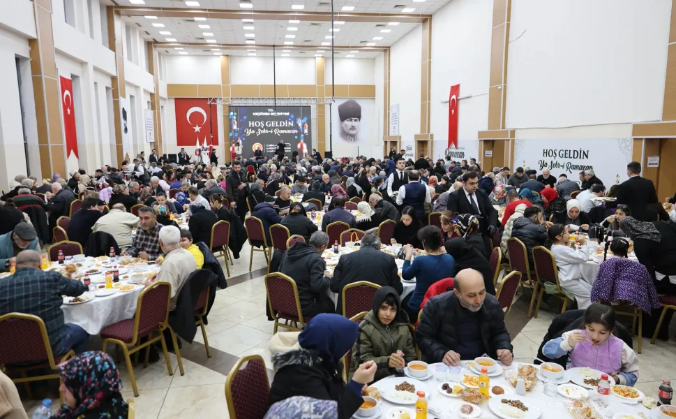 Başkan Özarslan, Nevşehir, Niğde, Aksaray ile Konya Kul'lu vatandaşlarla bir araya geldi.