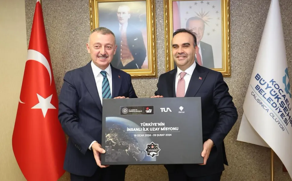 Bakan Kacır'dan Kocaeli çıkarması