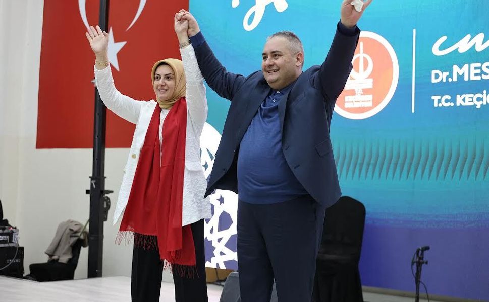 Başkan Özarslan ve eşi Filiz Özarslan, Kadınlarla iftar sofrasında buluştu