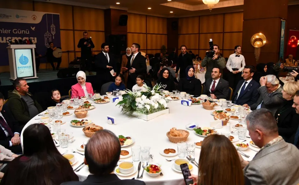 Kocaeli'de Dünya Yetimler Günü iftarı