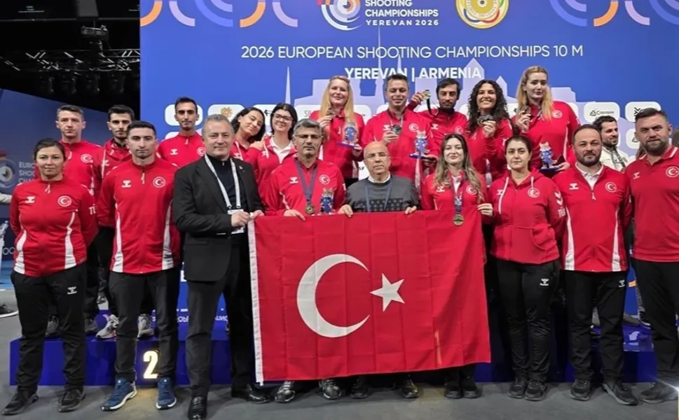Türk Milli Tabanca Atış Takımı Avrupa'dan 3 madalya ile döndü