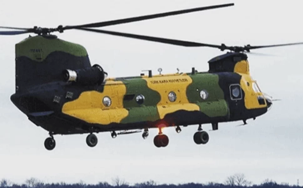 Ankara'da askeri helikopter kaza kırıma uğradı