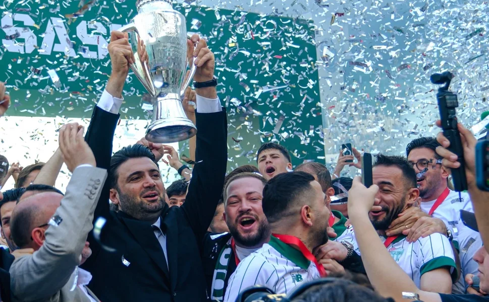 Bursaspor tarih yazdı... Kupasına kavuştu!