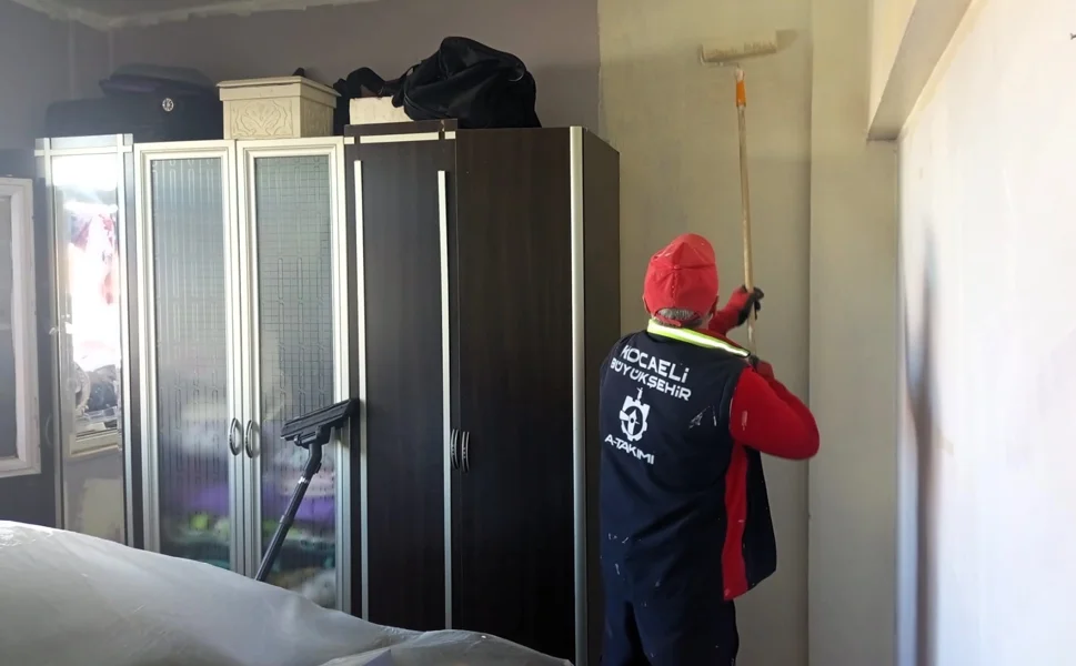 Büyükşehir'in hizmet seferberliği kapı kapı yayılıyor