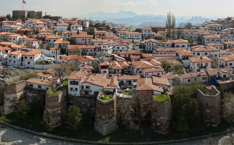 Ankara Kalesi'nde Büyükşehir dokunuşu