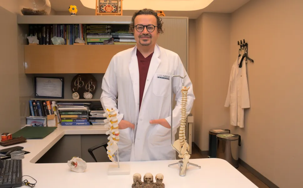 Hareketsiz yaşam boyun ağrılarını tetikliyor