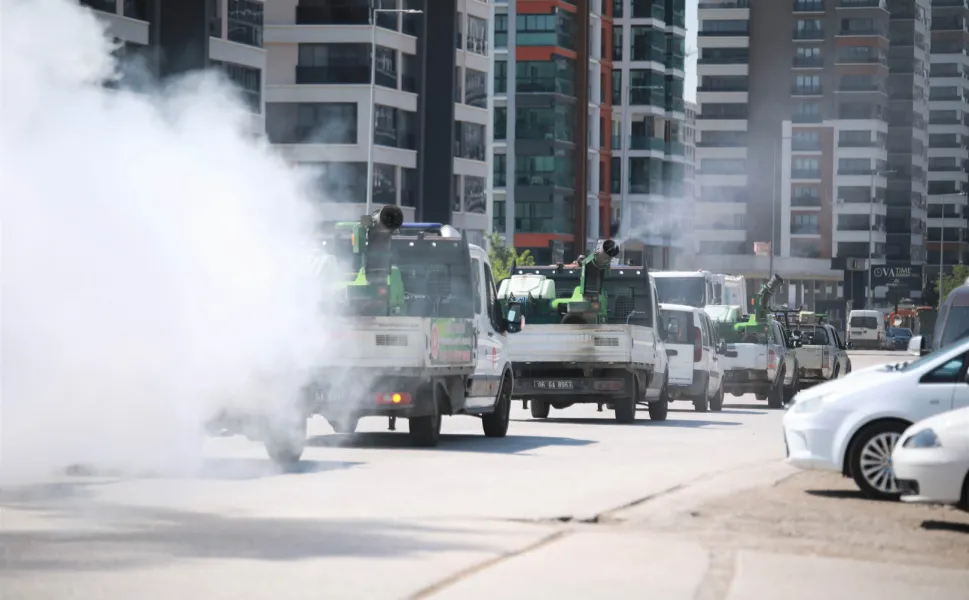 Ankara Keçiören'de 7/24 ilaçlama seferberliği