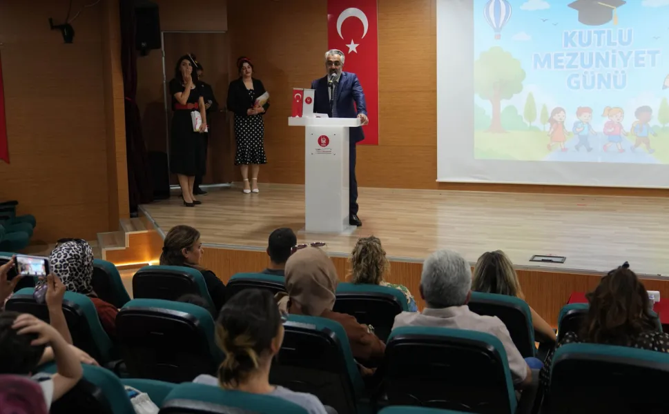 Ankara Keçiören'de ÇEM öğrencilerinden yıl sonu sergisi