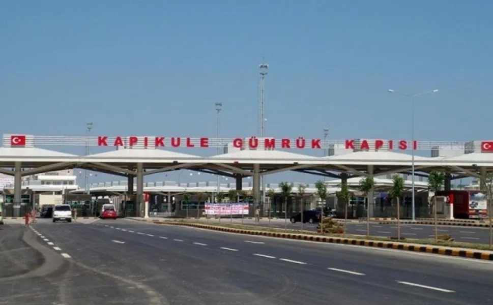Avrupa sınır kapılarında bayram rekoru! Araç ve yolcu girişlerinde tarihi zirve