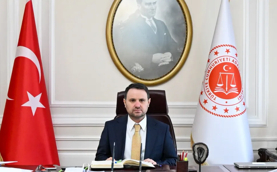 Bakan Gürlek: Organize suç örgütleriyle mücadelemiz tavizsiz sürecek