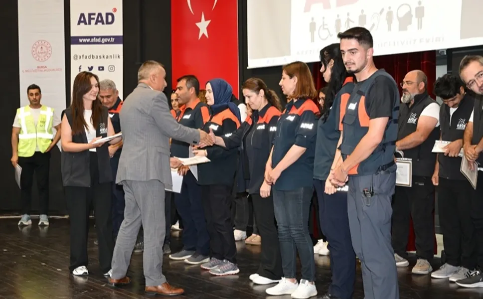 Bursa'da özel gereksinimli bireyler için 'Afet Yönetimi Projesi' tamamlandı