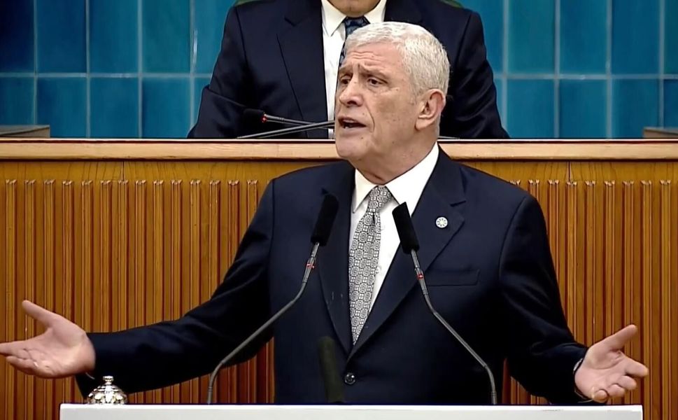 Dervişoğlu: "Saltanat değil Cumhuriyet istiyoruz"