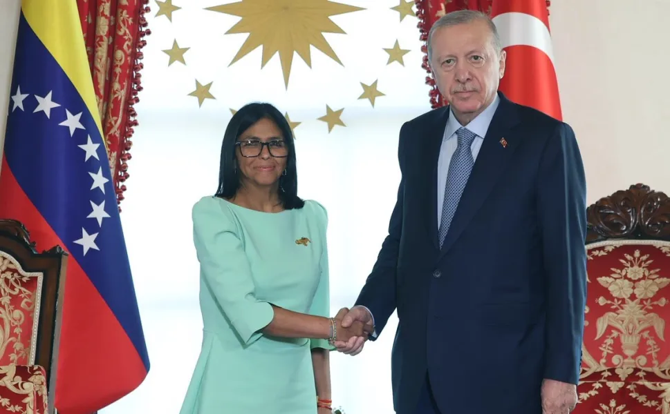 Erdoğan, Venezuela heyetini İstanbul'da kabul etti... Ticaret hedefi 3 milyar dolar
