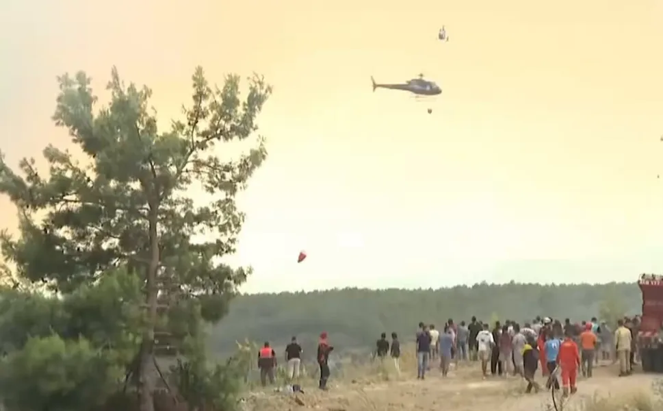 2 yangının enerjisi düşürüldü, 4 noktada müdahale sürüyor