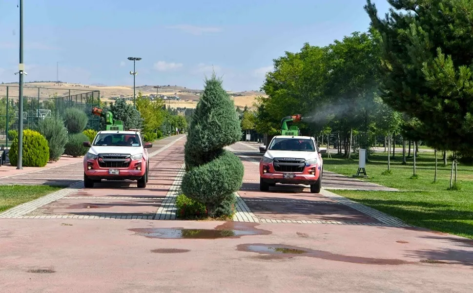 Ankara Büyükşehir'de ilaçlama seferberliği