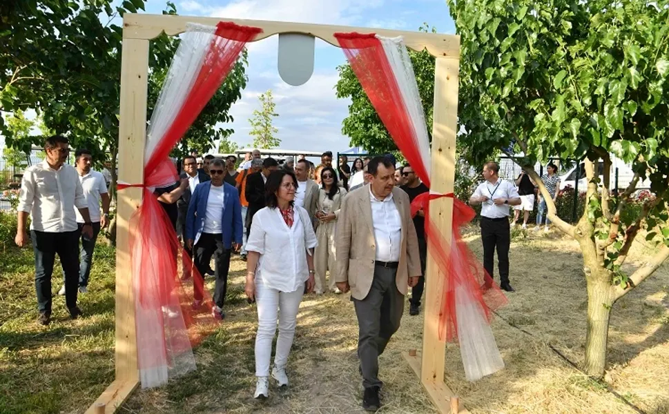 Büyükelçiler Ankara Tarım Kampüsü'nde buluştu
