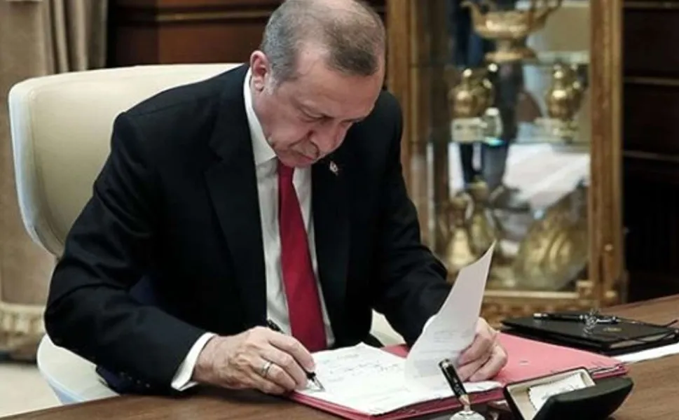 Cumhurbaşkanı Erdoğan'dan YÖK ve rektör atamaları... 8 üniversiteye yeni rektör