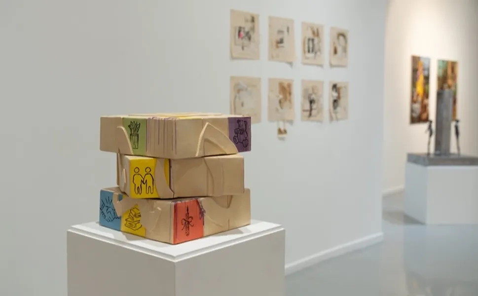 'Genç Buluşmalar' Taksim Sanat'ta ziyarete açıldı