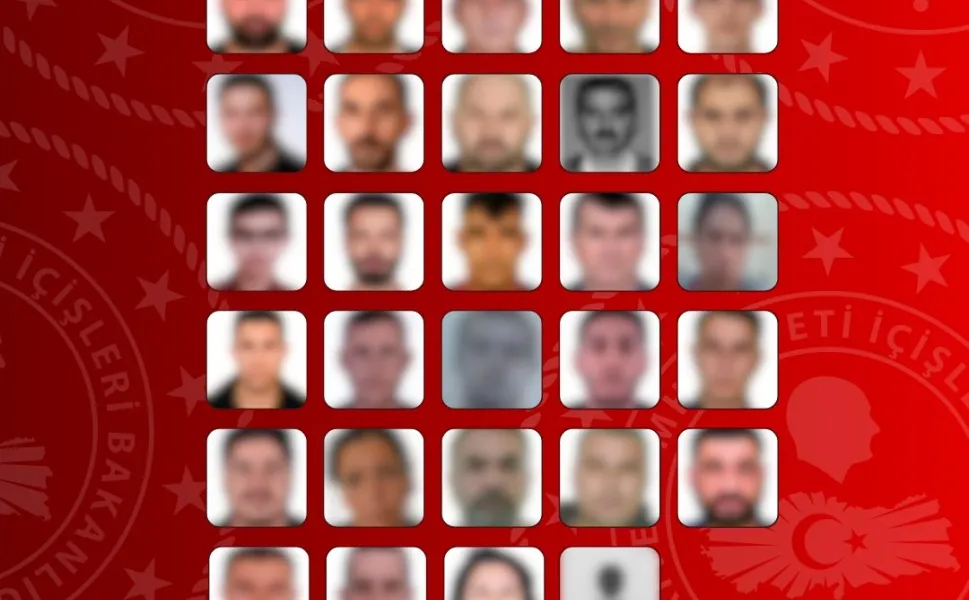 Kırmızı bültenli 54 firari 12 ülkeden Türkiye'ye iade edildi