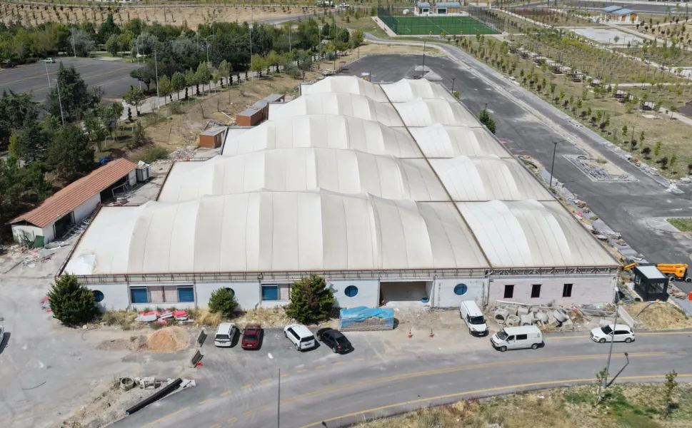 Ankara'da Göksu Parkı'ndaki pazar yeri yenileniyor
