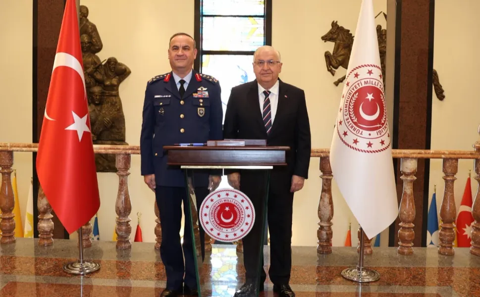 Bakan Güler, Hava Kuvvetleri Komutanı Dalkıran'ı kabul etti