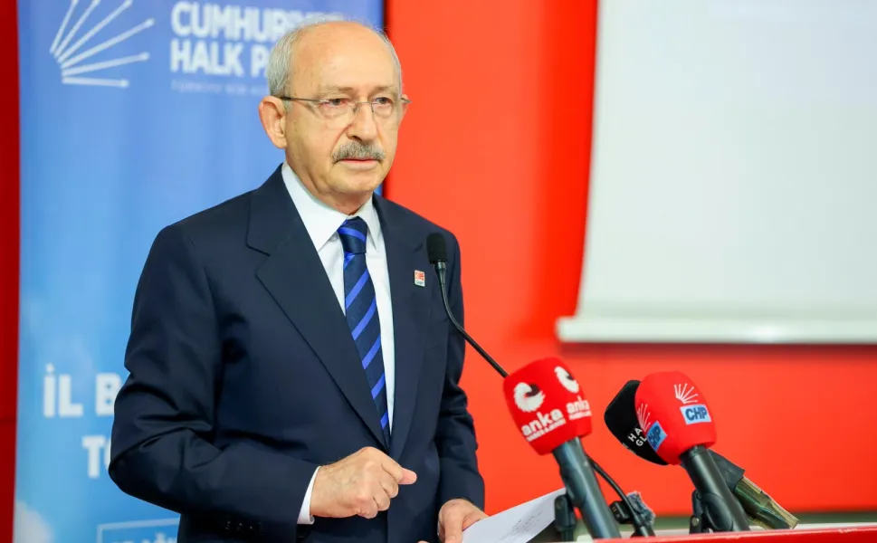 CHP'de İl Başkanları toplandı... Kılıçdaroğlu: Partiden ayrılanlarla tartışmaya girmeyin, sorunlara odaklanın