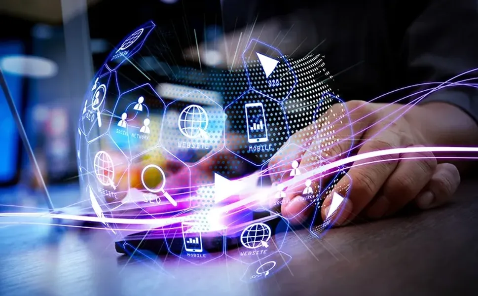 Dijital reklamlarda yeni dönem... Yapay zekâ, influencer ve indirim kampanyalarına sıkı kurallar