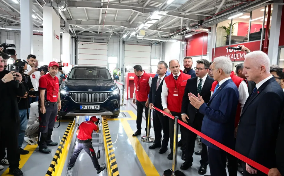Yeni nesil araç muayene dönemi başlıyor... Yapay zekâ ve robotik sistemler devrede