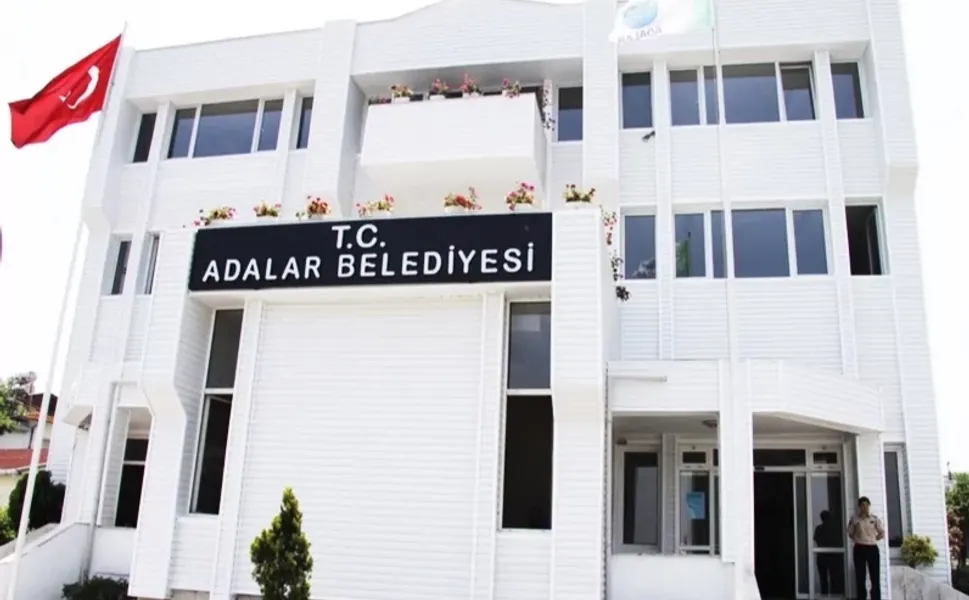 Adalar'da Başkan Vekili Medine Pamuk istifa etti! Meclis 21 Eylül'de yeni vekil seçecek