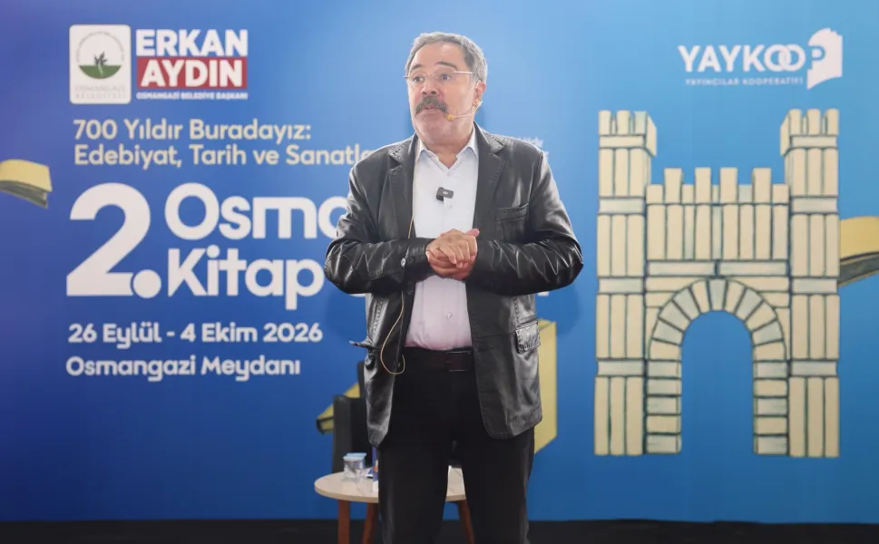 Ahmet Ümit Bursa Osmangazi'de kitapseverlerle buluştu