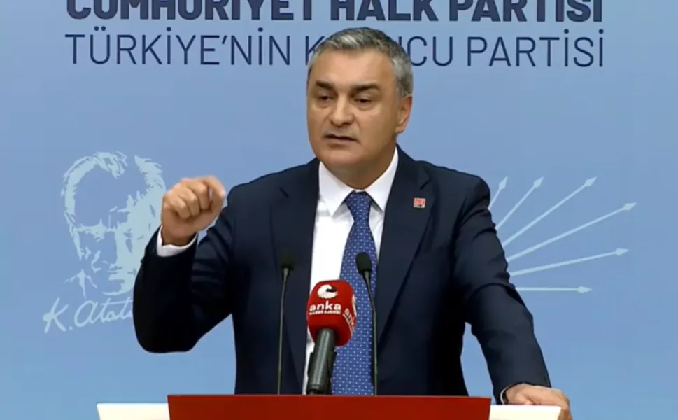 CHP'de 5 belediye başkanı disipline sevk edildi