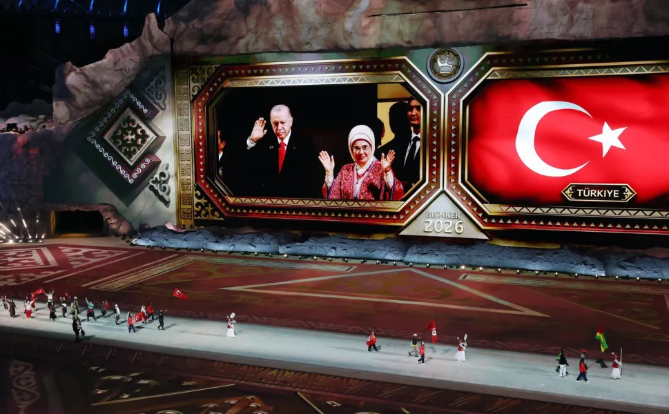 Dünya Göçebe Oyunları'nın açılışını liderlerle birlikte izledi