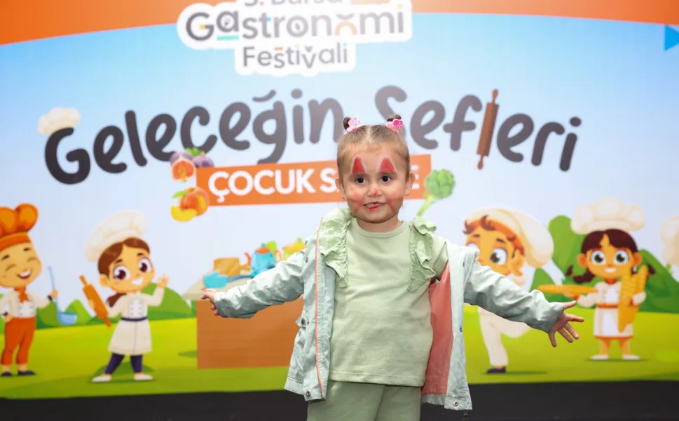 Festivalde çocuklar hem eğlendi hem spor yaptı