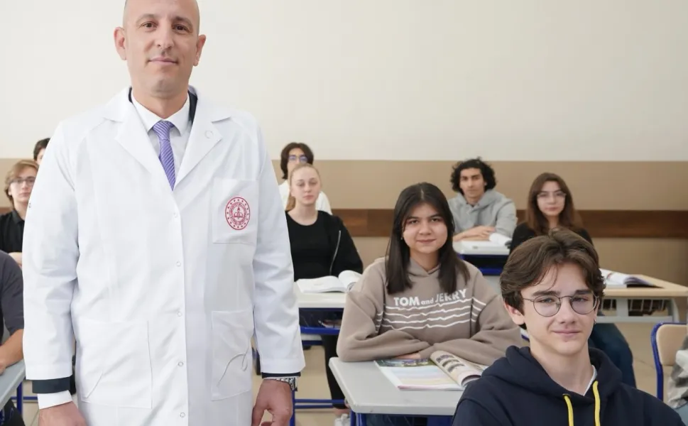 MEB'den öğretmenlik kariyer basamakları kılavuzu
