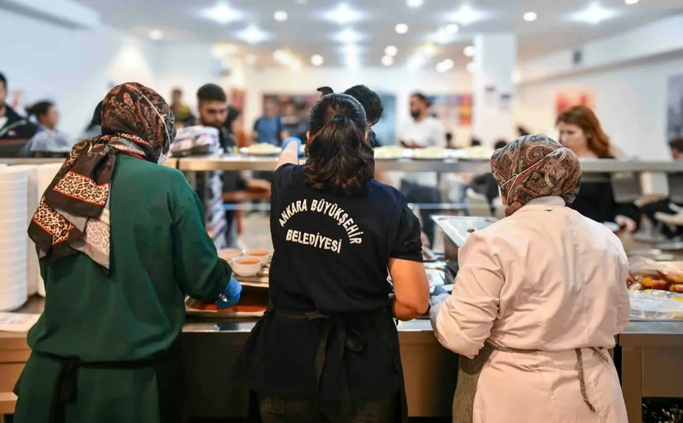 Ankara Büyükşehir'den öğrencilere Gençlik Sofraları