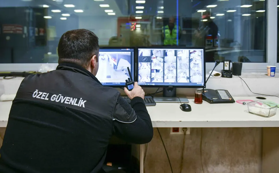 Ankara'da yürüyen merdivenlere sirenli uyarı sistemi
